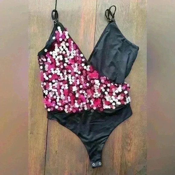 NEW Nashville Sequin Bodysuit Size Small - Picture 1 of 2